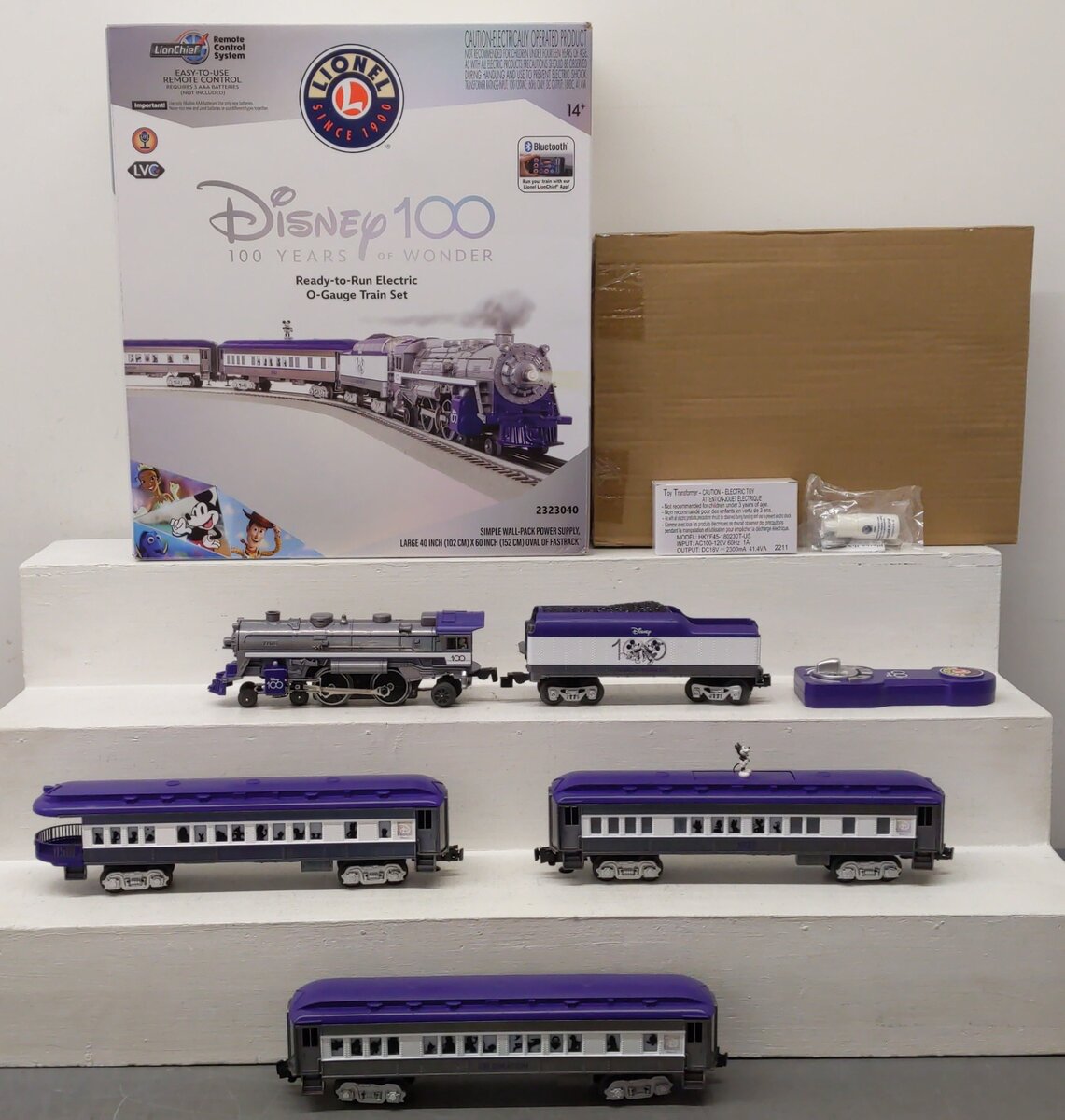 Lionel 2323040 Disney O Gauge LionChief Bluetooth 5.0 Starter Set LN/Box