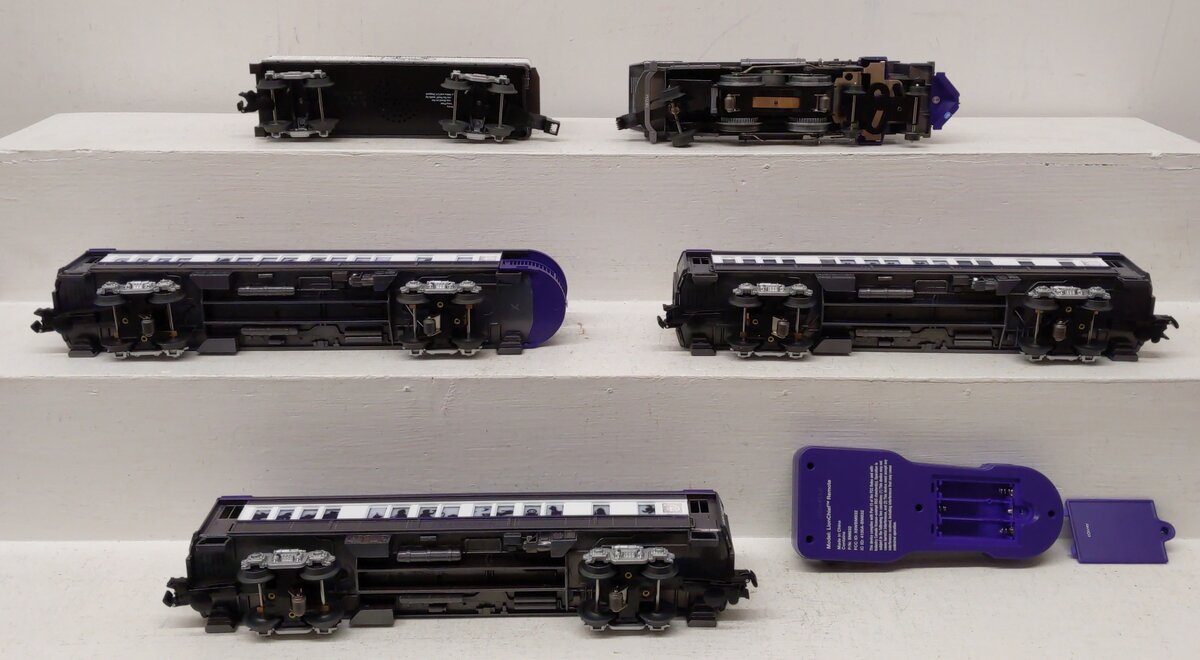 Lionel 2323040 Disney O Gauge LionChief Bluetooth 5.0 Starter Set LN/Box