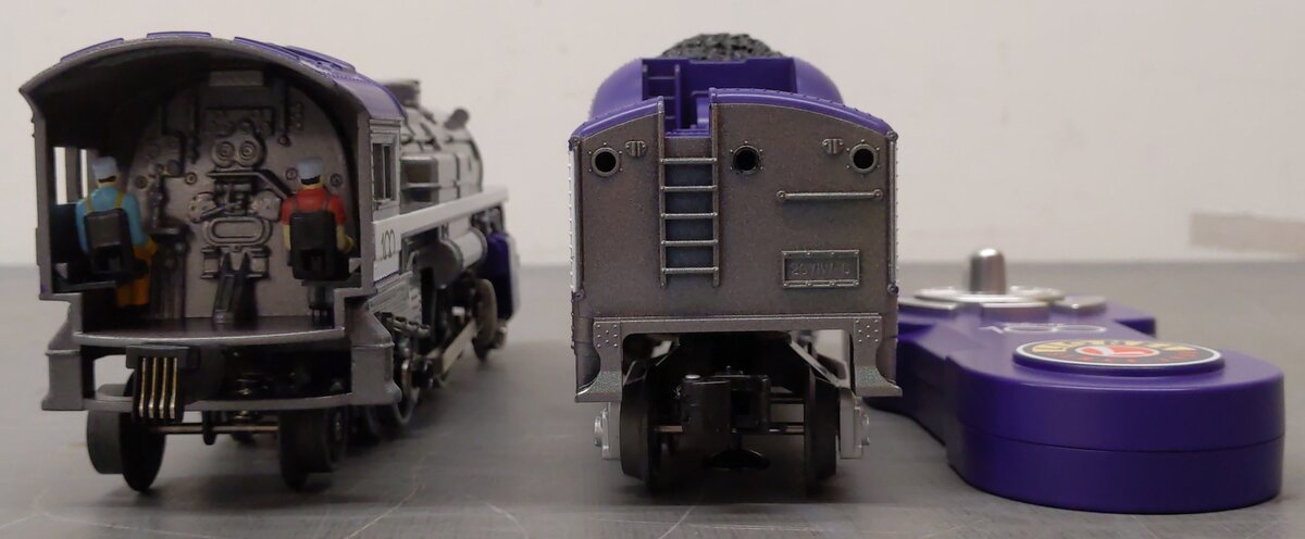 Lionel 2323040 Disney O Gauge LionChief Bluetooth 5.0 Starter Set LN/Box