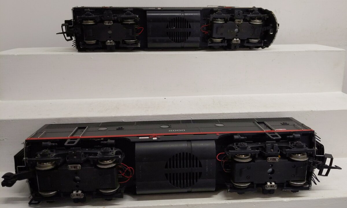 USA Trains 22261 G Southern Pacific F-3 AB Diesel Locomotive Set EX