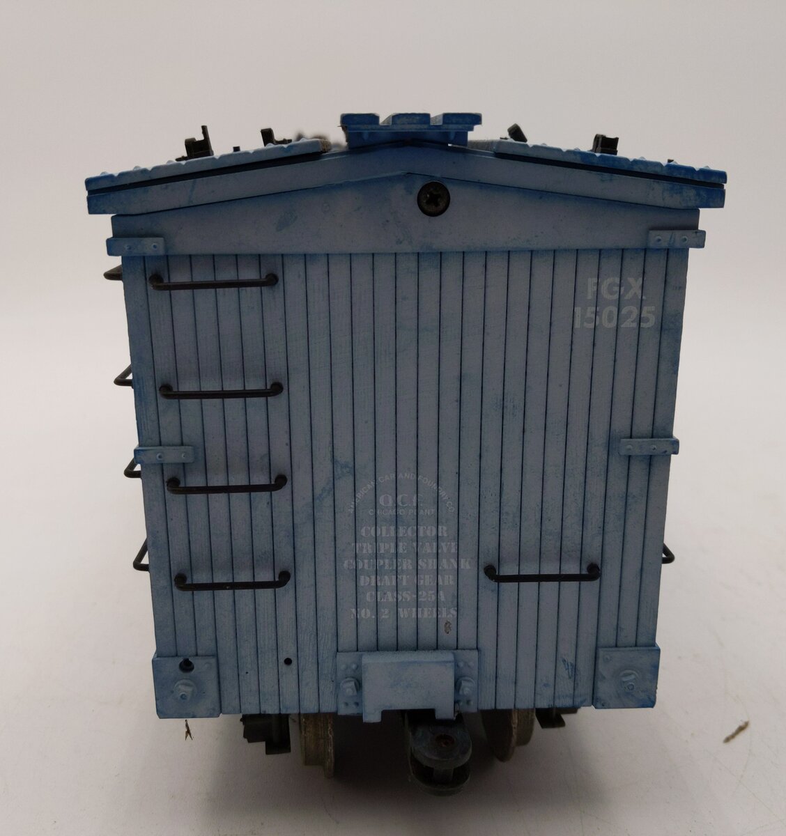 USA Trains R1649 Dole Pineapple Reefer #15025