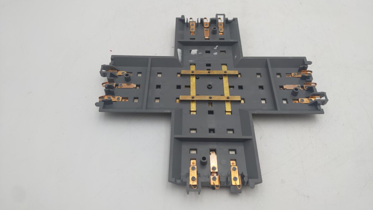 MTH 40-1006 O RealTrax 90 Degree Crossing Track Section Ritetrax VG