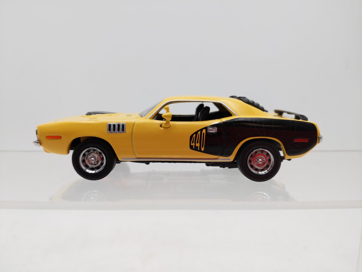 Matchbox YMCO2 1:43 Scale 1971 Plymouth 'Cuda 440 EX