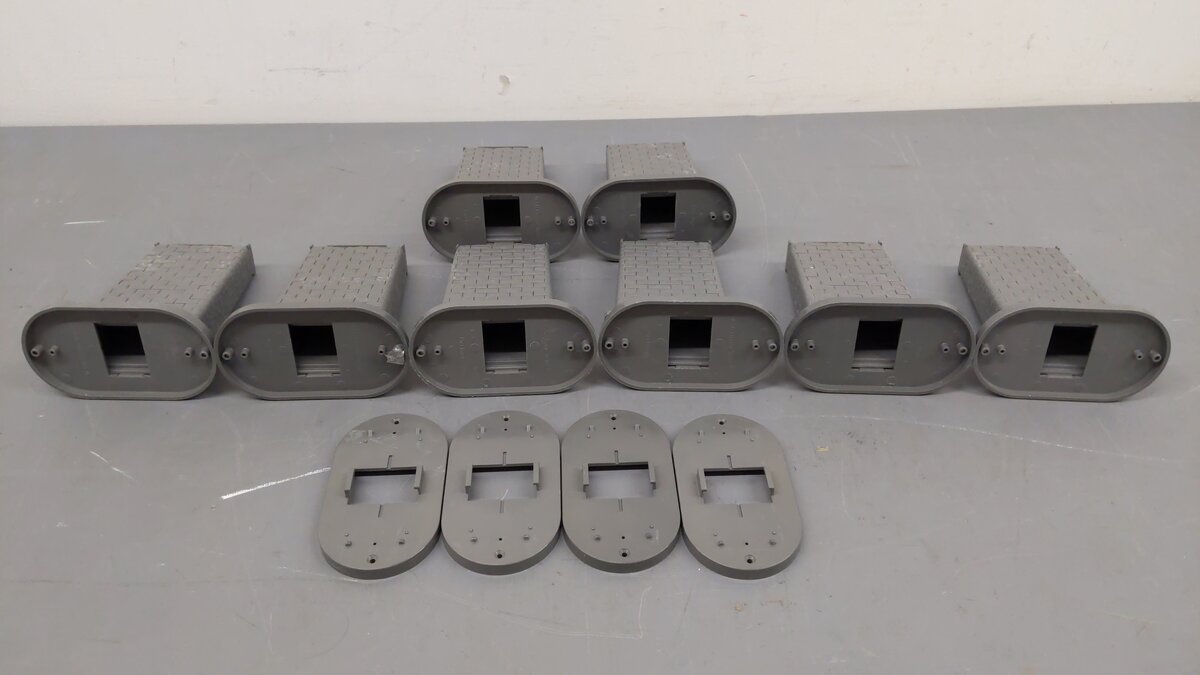 MTH 40-1034 O RealTrax Elevated Trestle Set (Pack of 8) VG
