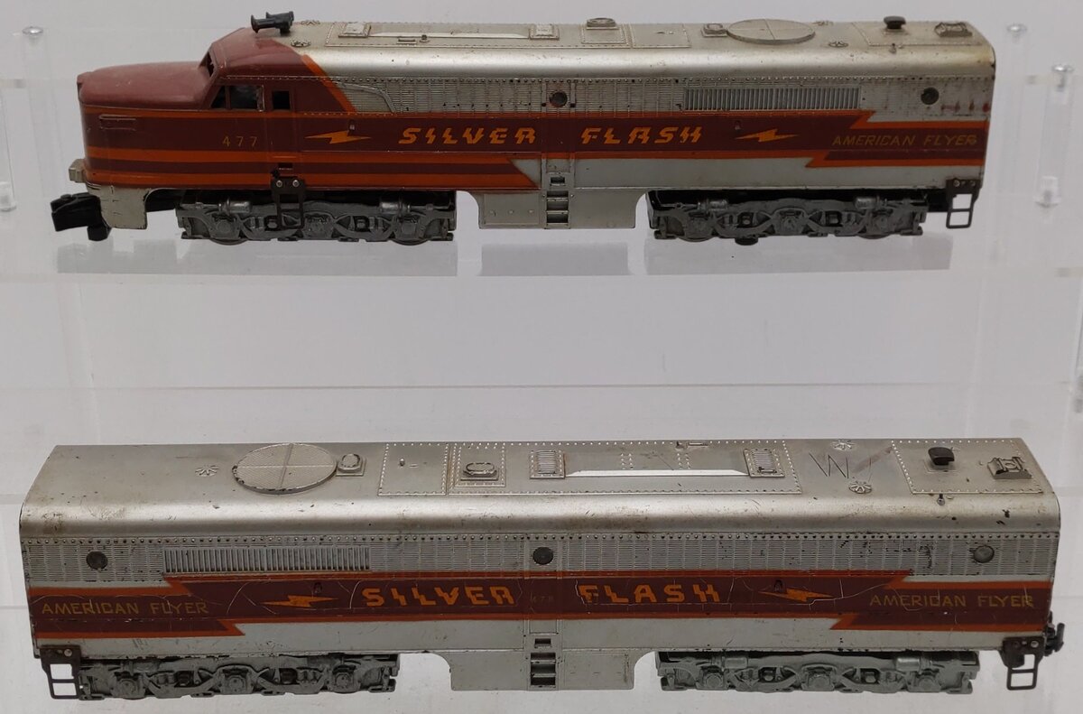 American Flyer 477 & 478 Vintage S Silver Flash PAB Diesel Locomotive Set