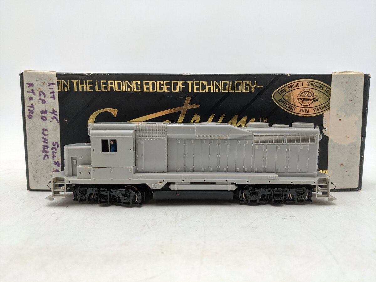 Bachmann 41-0828-D2 HO Undecorated GP-30 Diesel Locomotive EX/Box