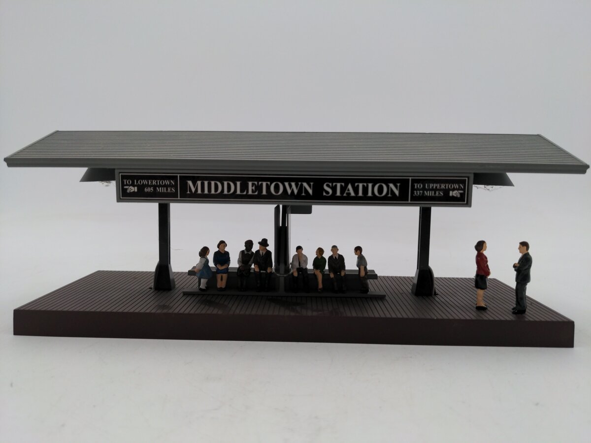 MTH 30-9107 O Middletown Operating Station Platform w/Gray Roof VG