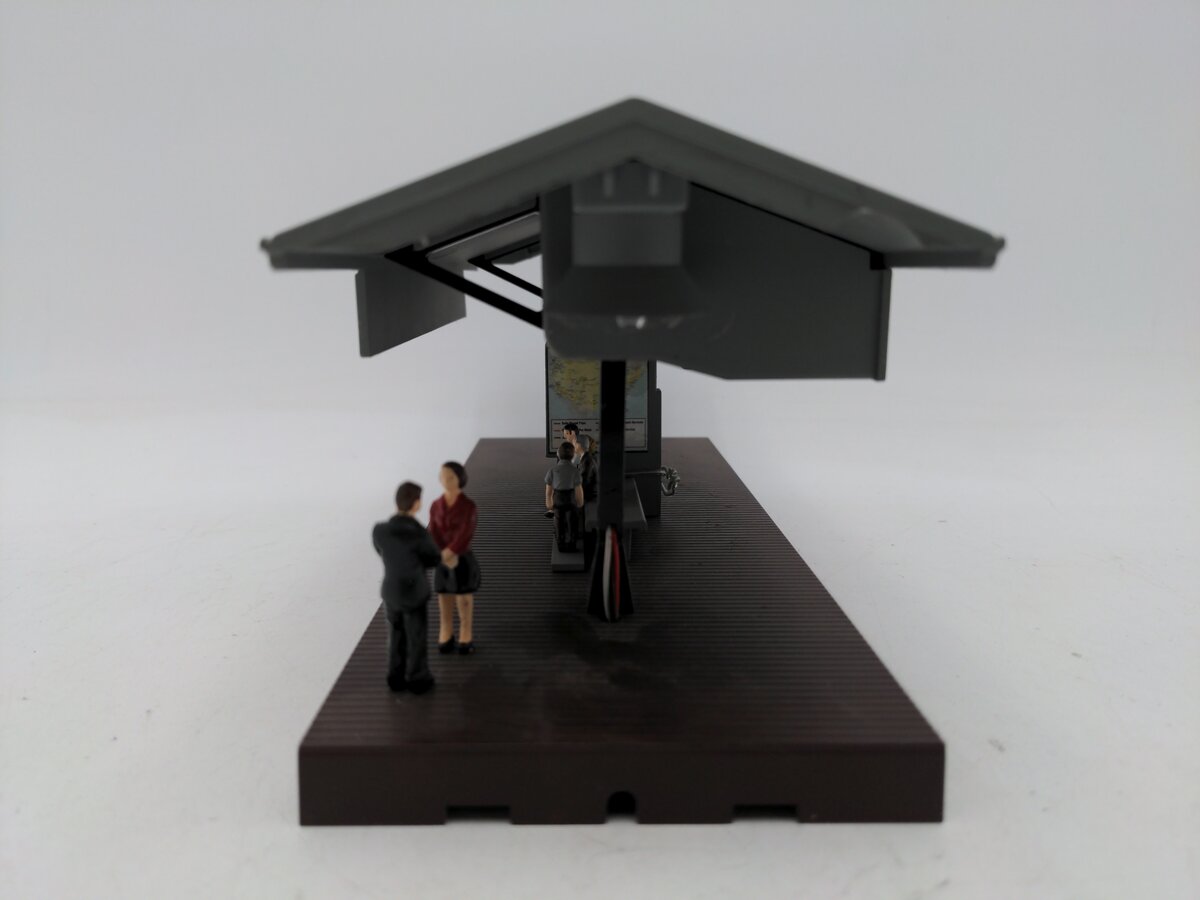 MTH 30-9107 O Middletown Operating Station Platform w/Gray Roof VG