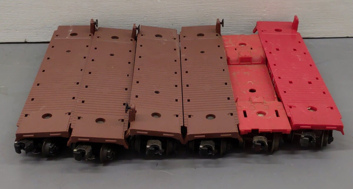 Assorted Lionel O Scale Flatcars [6] #9121 #9302 EX