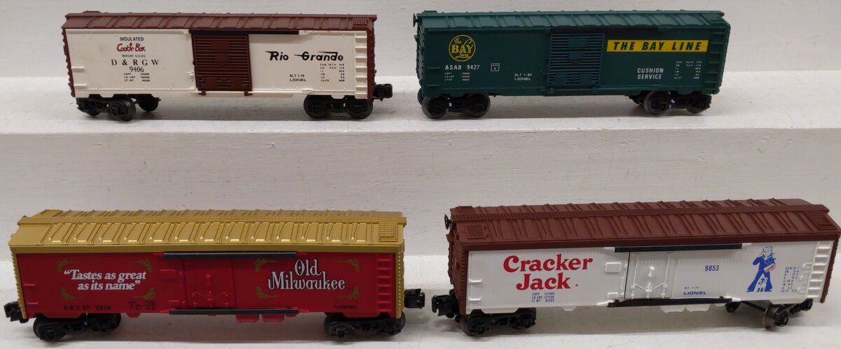 Lionel O Gauge Assorted Freight Cars 6-9856, 6-9853, 6-9427, 6-9406 [4] VG/Box