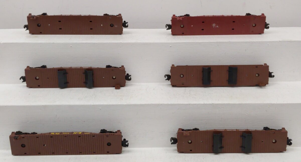 Assorted Lionel O Scale Flatcars [6] #9121 #9302 EX