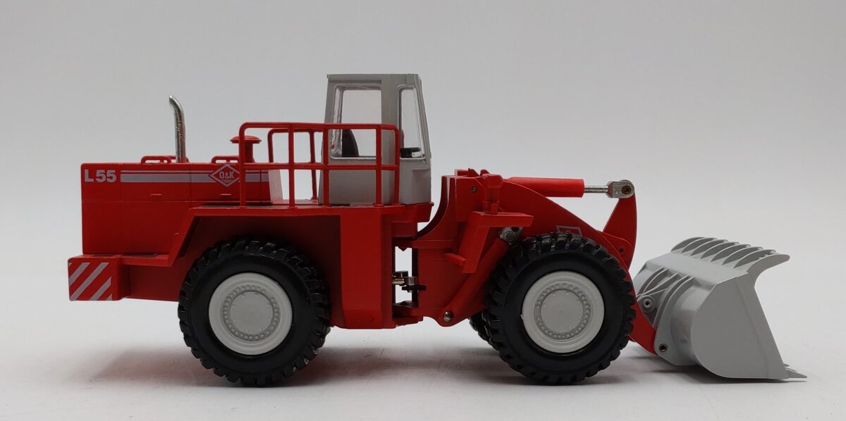 Conrad 2422 1:50 Scale L55 Wheel Loader LN/Box