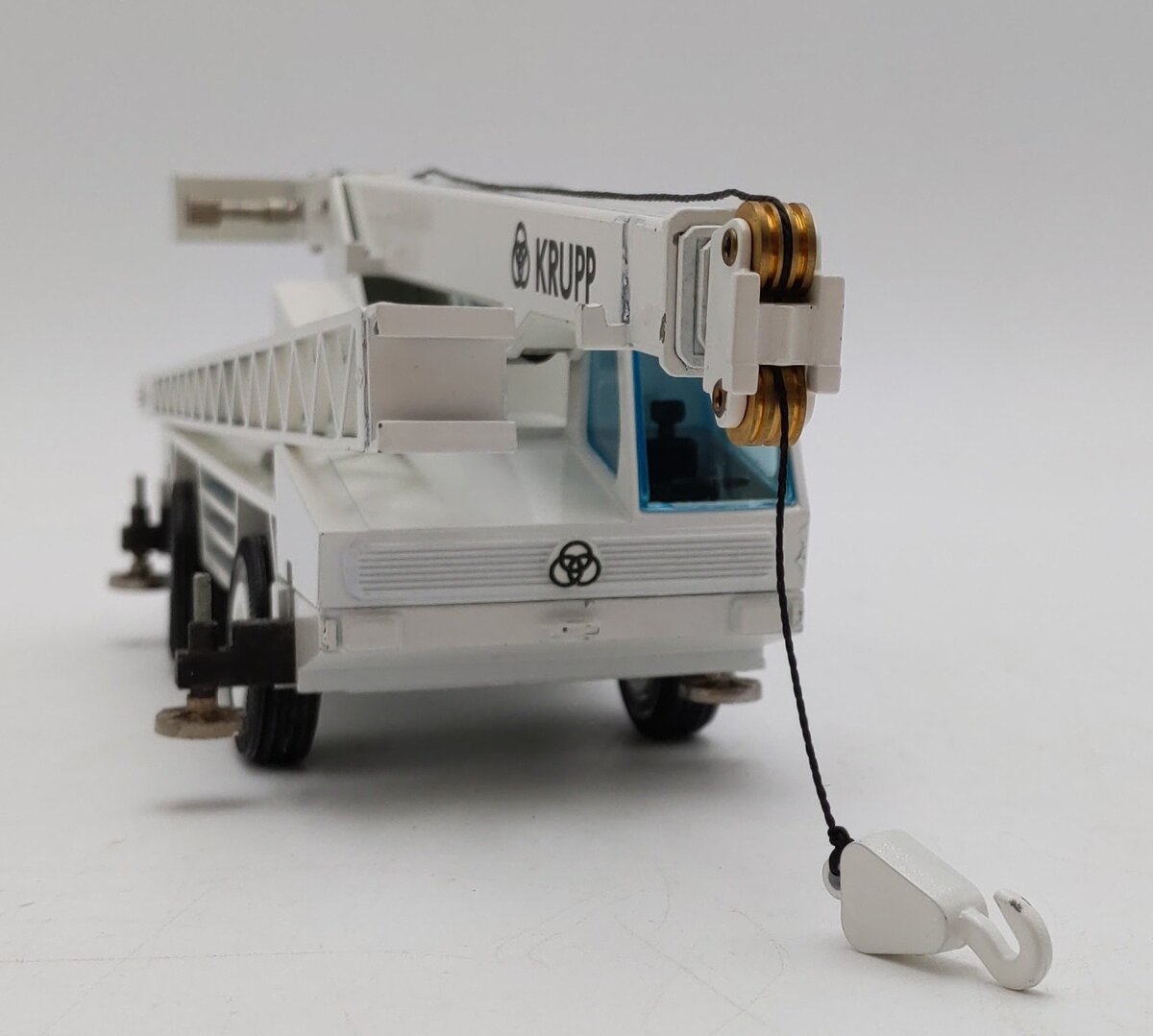 NZG 1:50 Scale Krupp KMK 2025 Telescoping Crane LN/Box