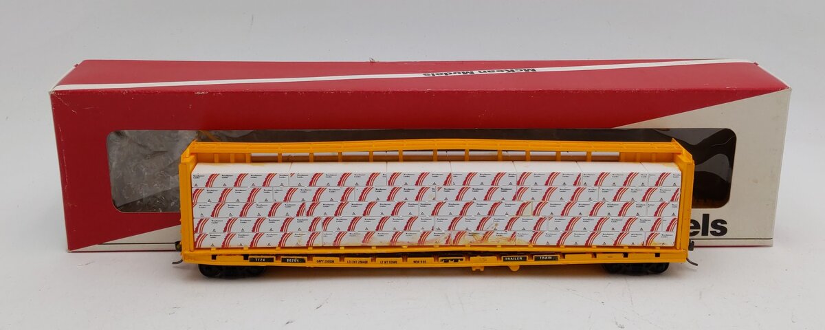 McKean 1755 HO Scale Trailer Train Open Center Beam Flat Car #86264 EX/Box