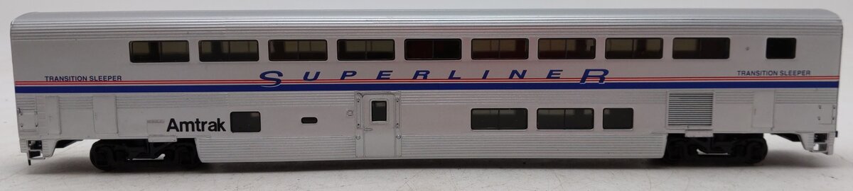 Walthers 932-6141 HO Scale Amtrak 85' Superliner Phase IV Transition Sleeper Car EX/Box