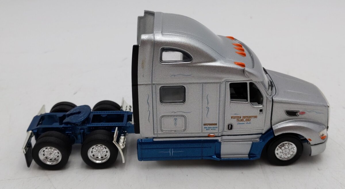 Tonkin 1:53 Scale Western Distributing Truck #709886 LN/Box