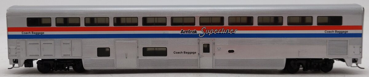 Walthers 932-6151 HO Scale Amtrak Superliner Coach-Baggage Car EX/Box