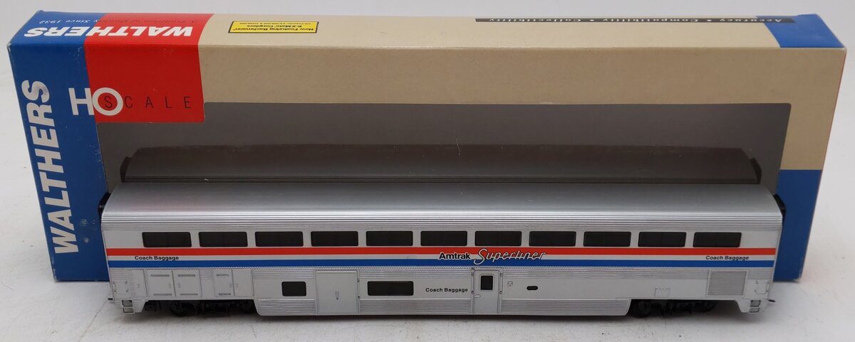Walthers 932-6151 HO Scale Amtrak Superliner Coach-Baggage Car EX/Box