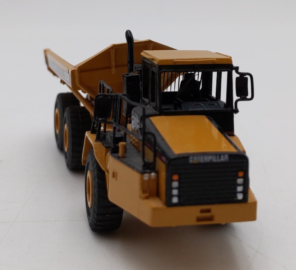 CCM 1:87 Scale Caterpillar CAT D250E II Articulated Truck LN/Box