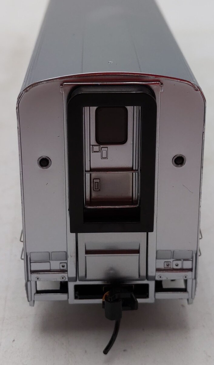 Walthers 932-16112 HO Scale Amtrak Superliner II Phase IIIIB Sleeper Car EX/Box