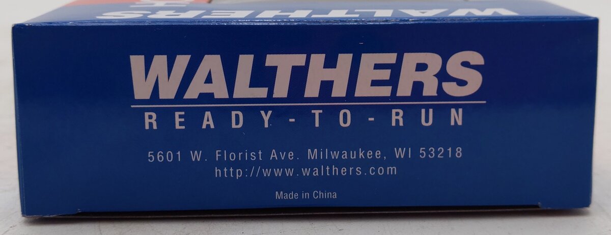 Walthers 932-16184 HO Amtrak Superliner 1 Diner Passenger Car EX/Box