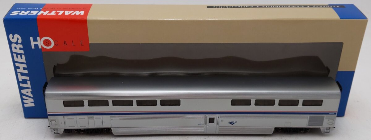 Walthers 932-16184 HO Amtrak Superliner 1 Diner Passenger Car EX/Box