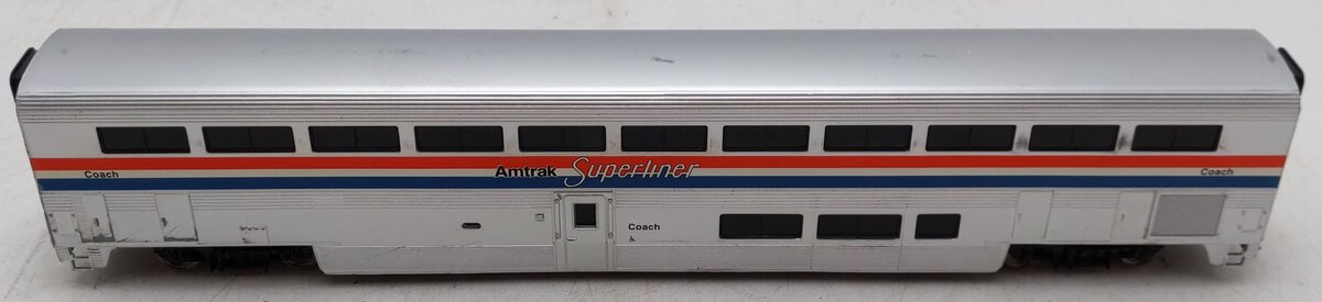 Walthers 932-6162 HO Amtrak Superliner Coach Passenger Car EX/Box