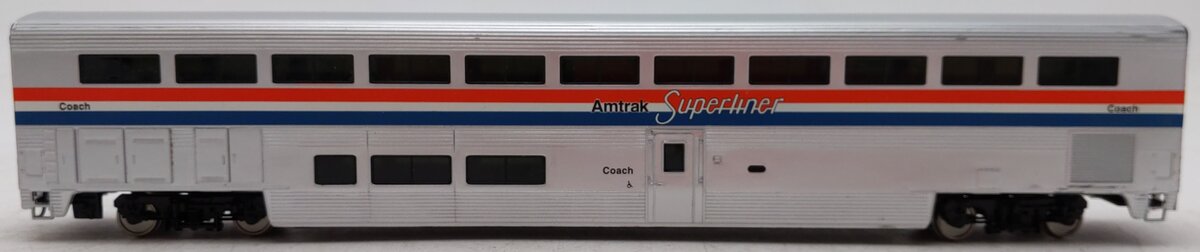 Walthers 932-6162 HO Amtrak Superliner Coach Passenger Car EX/Box