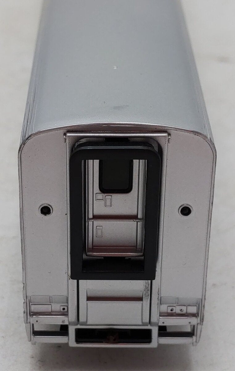 Walthers 932-6162 HO Amtrak Superliner Coach Passenger Car EX/Box