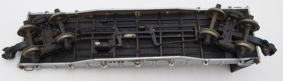 Aristo-Craft 46403 G Scale Southern Pacific Bulkhead Flatcar #46403 VG