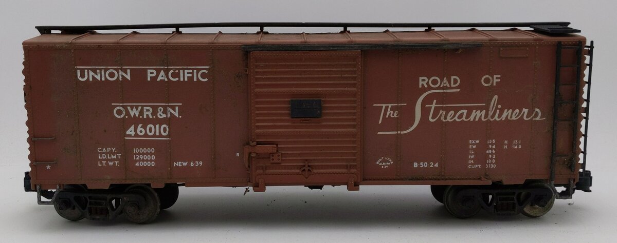 REA 46010 G Scale Union Pacific O.W.R.& N Boxcar VG