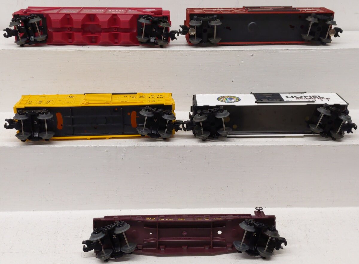 Lionel O Assorted Freight Cars 6-16412, 6-15003, 6-19515, 6-29225, 6-16373 [5] VG/Box