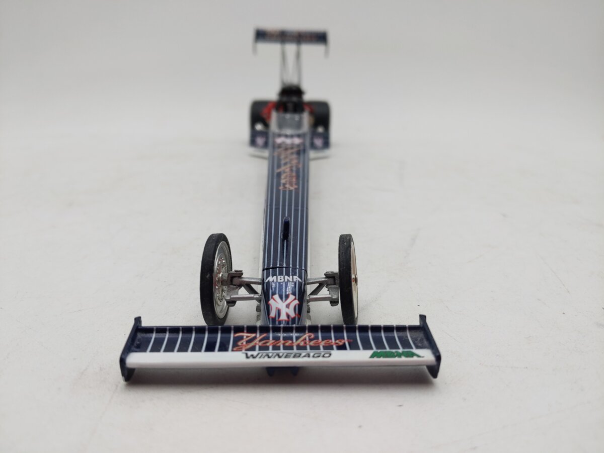 Action Racing 1:24 Yankees Mike Dunn 2001 Top Fuel Dragster Model EX/Box