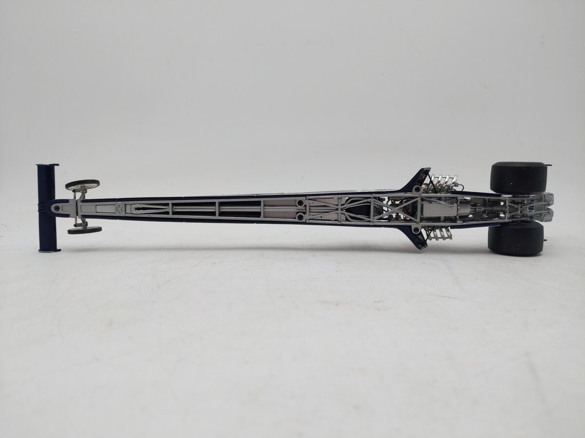 Action Racing 1:24 Yankees Mike Dunn 2001 Top Fuel Dragster Model EX/Box