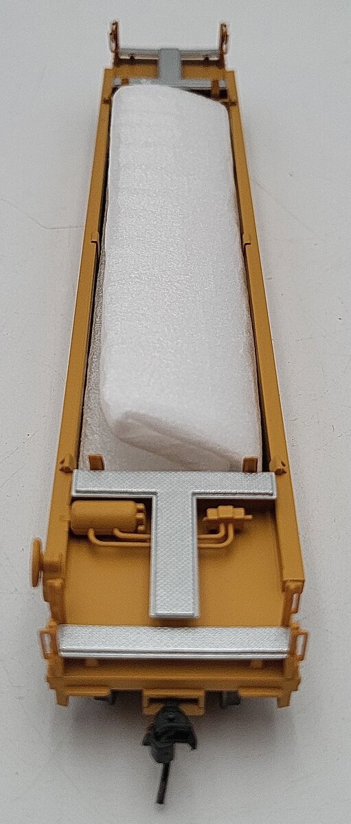 Evemodel C8749 HO Scale Well Car EX/Box