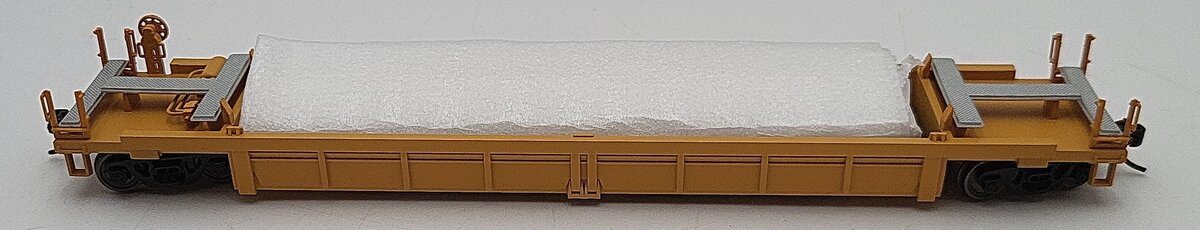 Evemodel C8749 HO Scale Well Car EX/Box