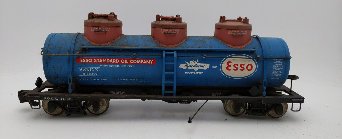 Aristo-Craft 41607 G Scale ESSO 3 Dome Tank Car VG