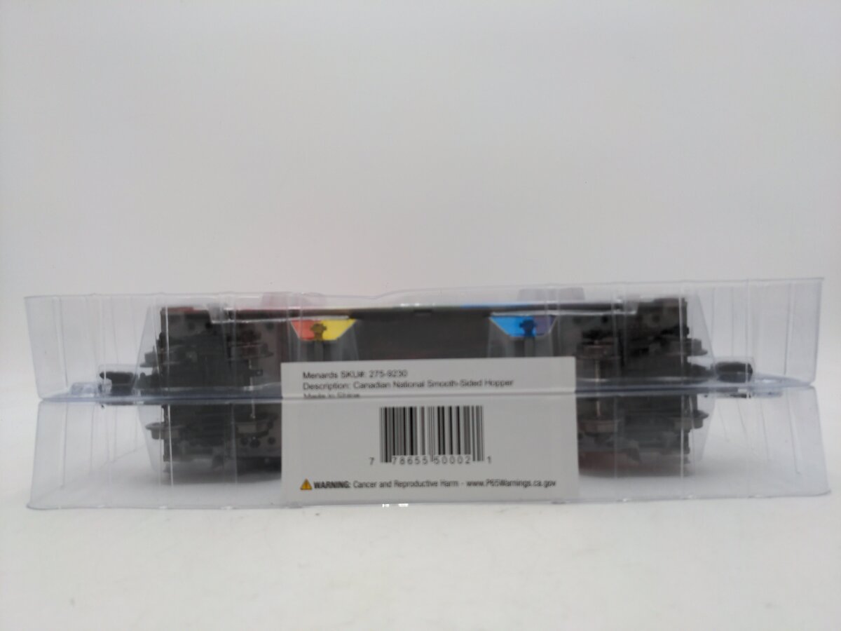 Menards 275-9230 O Gauge Canadian National Smooth Sided Hopper Car #CN3379 NEW