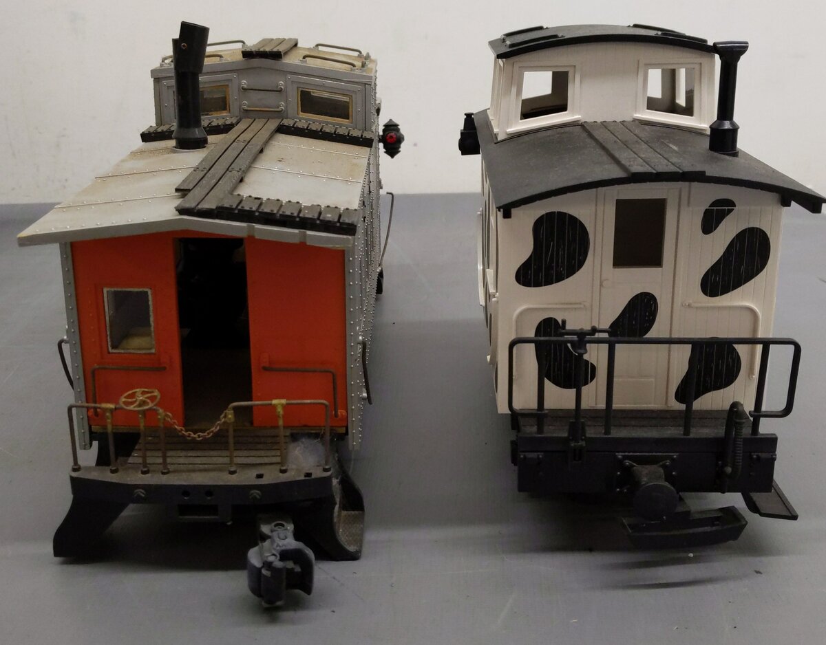 Aristo-Craft & Lehmann 42107 G Scale Southern Pacific & Cow Cabooses [2] VG