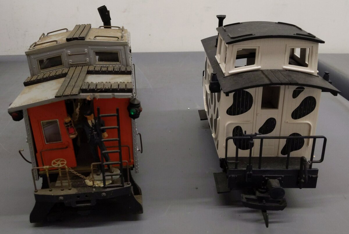 Aristo-Craft & Lehmann 42107 G Scale Southern Pacific & Cow Cabooses [2] VG
