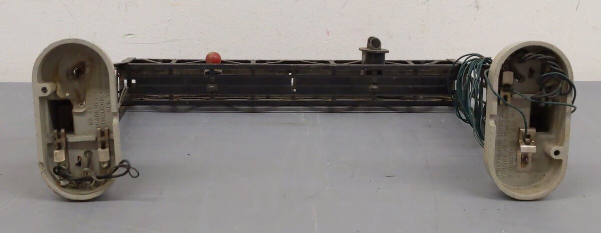 Lionel Vintage O Gauge Accessories: 362, 252, 450, 125, 342 [5] VG