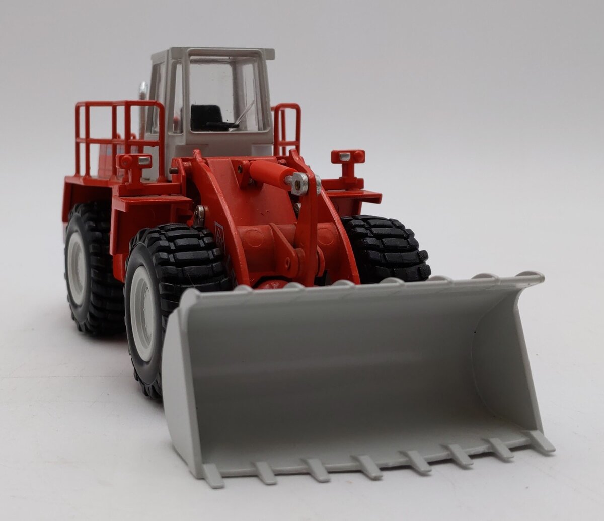Conrad 2422 1:50 Scale O&K L55 Wheel Loader EX/Box