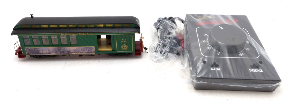 Bachmann 14-07959-003 On30 Hawthorne Village Kinkade Coach Car W/ Transformer NEW