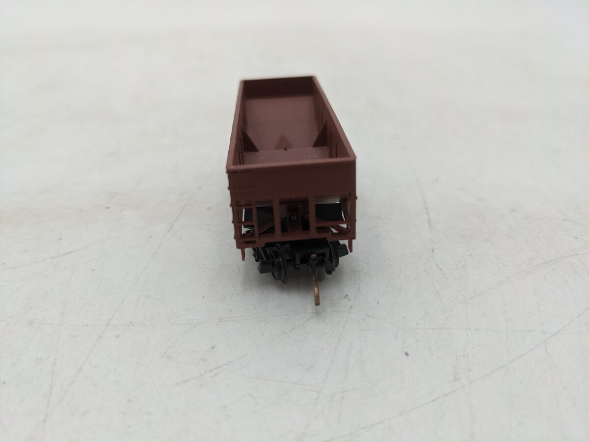 Micro-Trains 05600100 N Tonopah & Goldfield 33' Twin Bay Rib Side Hopper #325 EX/Box