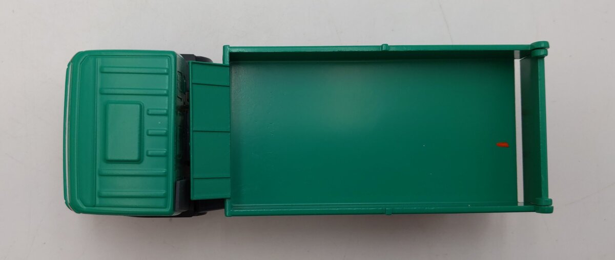 Conrad 4840 1:50 Scale Iveco Dump Truck LN/Box
