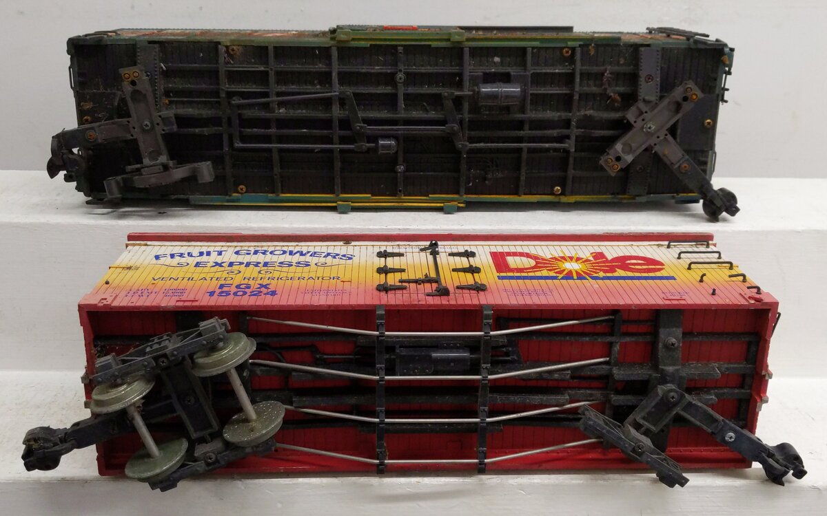 USA Trains G Dole Fruit Growers  15024  & Great Northern 46006 Reefer Car VG
