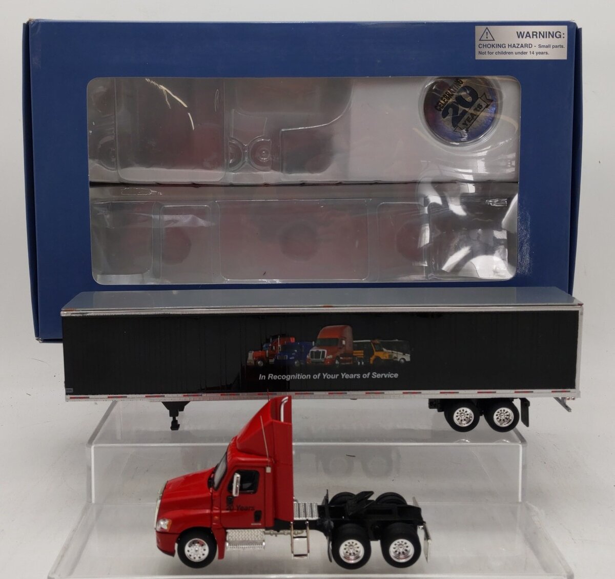 Tonkin 1:53 Scale Freightliner 