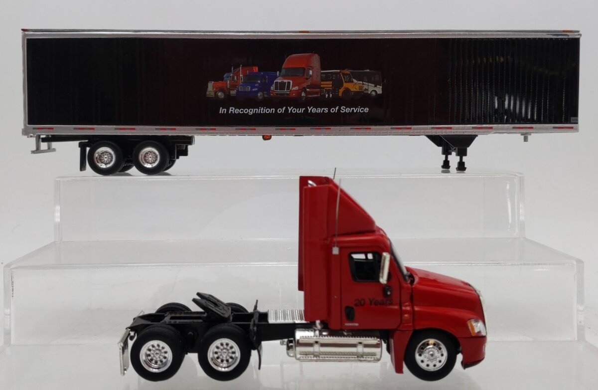 Tonkin 1:53 Scale Freightliner "20 Years Anniversary" Semi-Truck w/Trailer EX/Box