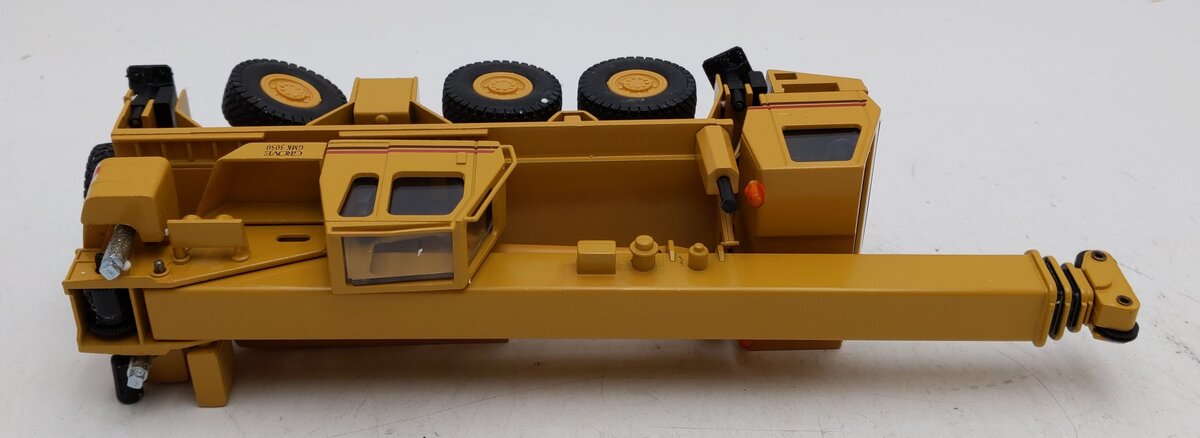 Conrad GMK3050 1:50 All Terrain Hydraulic Crane LN/Box