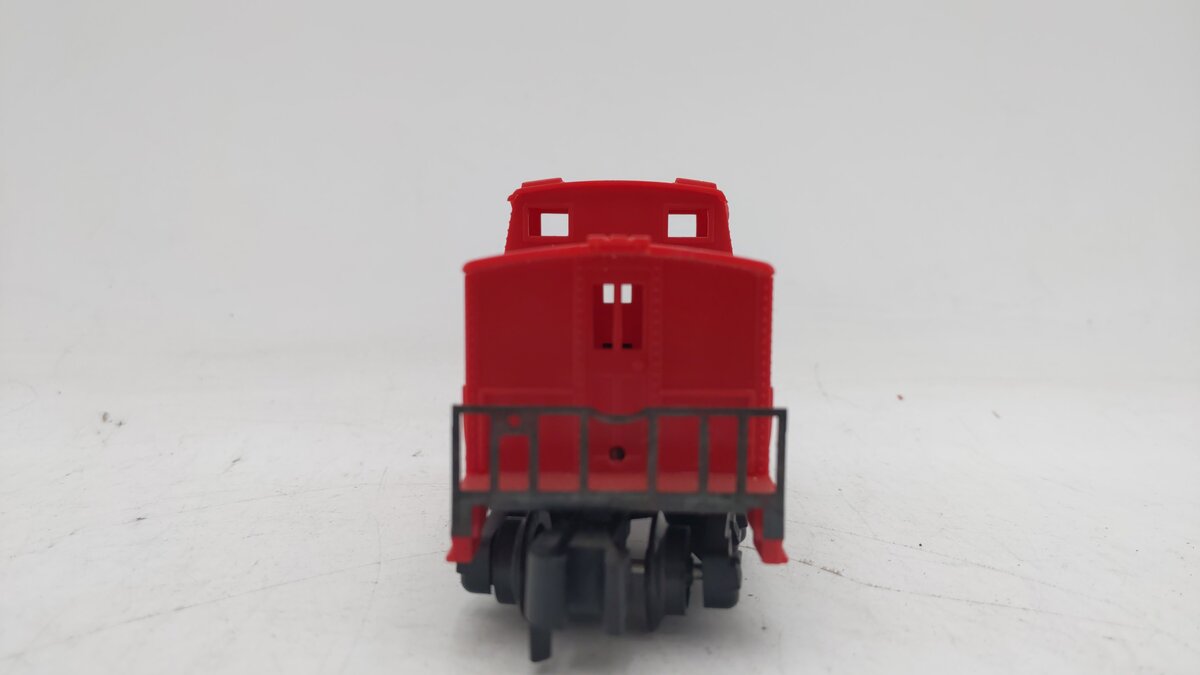 American Flyer S Freight Ahead Game Train Red Caboose VG